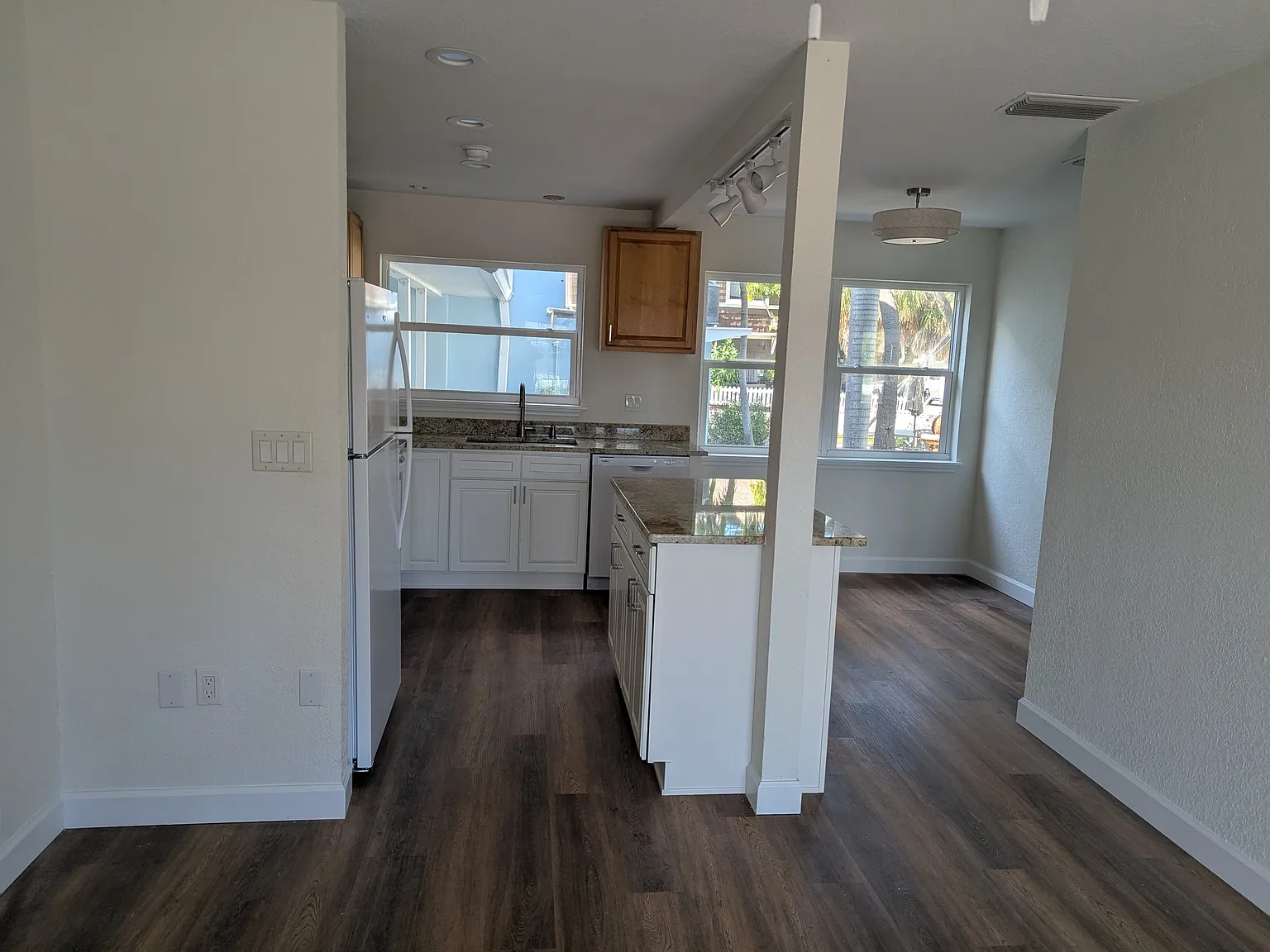 1 bed, 470 sqft, $2,150 — Photo 4