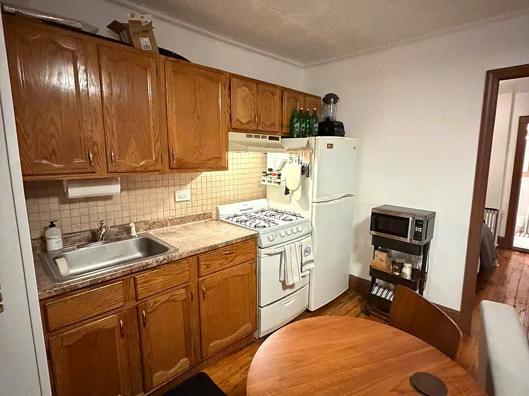 817 Carroll St #1N — Photo 4