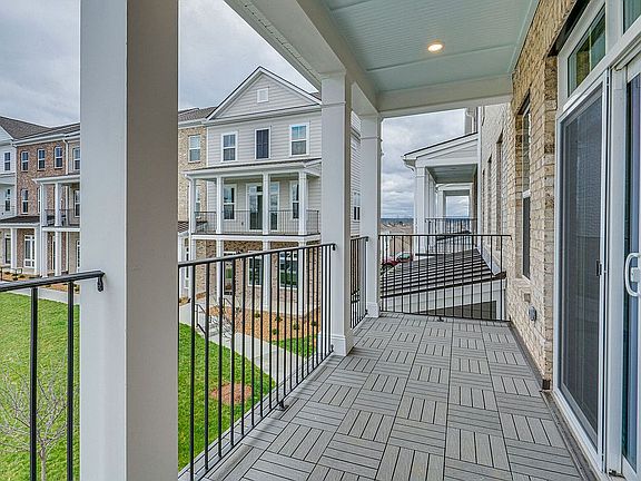 Covered front balcony 