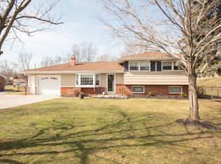 371 S Cayuga Rd, Buffalo, NY 14221