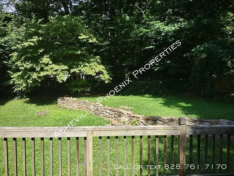 509 Wilson Ave — Photo 5