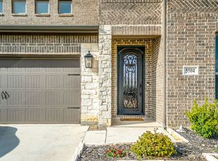 5504 Mountain Island Dr, Fort Worth, TX 76179
