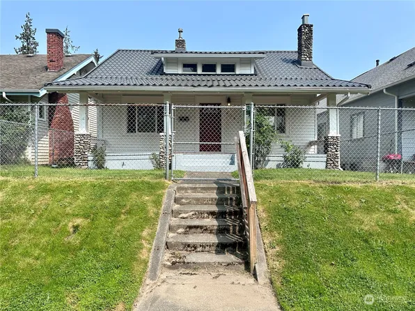4031 S Park Avenue, Tacoma, WA 98418