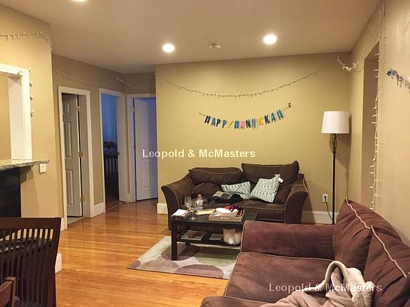 5th image of 73 Egmont St #4