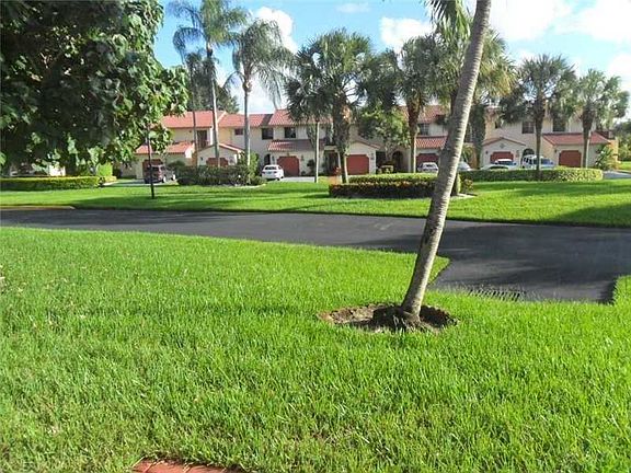 3rd image of 9540 Sevilla Ln #0