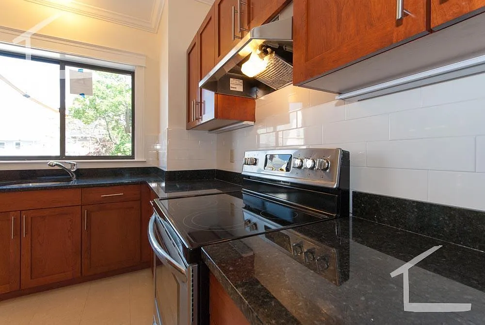 4 bed, 1650 sqft, $5,000 — Photo 4