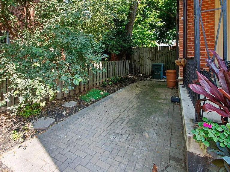 Private patio