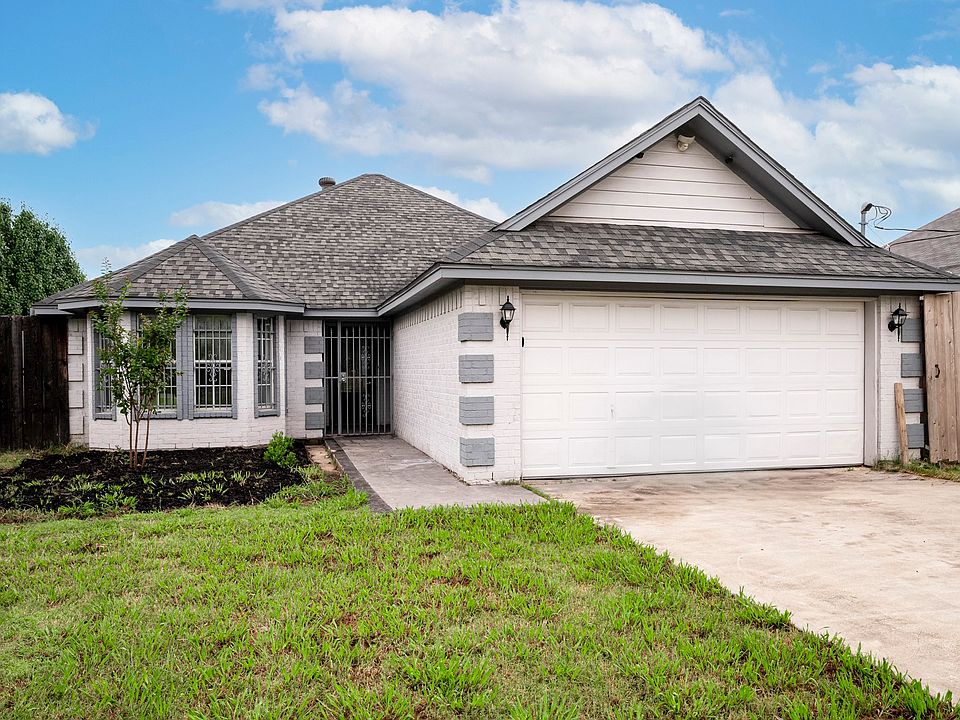 1st image of 2607 Aspen Dr