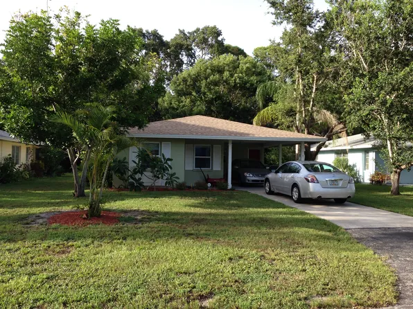 2673 Browning St, Sarasota, FL 34237