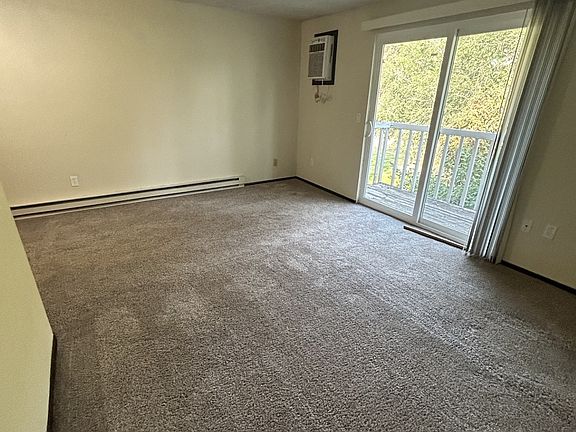 4th image of 419 E Hawthorne Rd #755d5cfcb