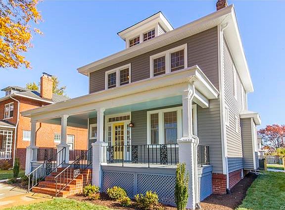 2nd image of 2717 Montrose Ave