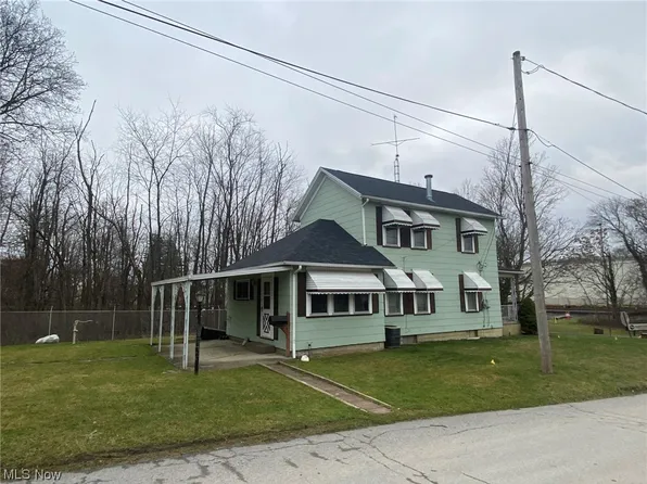 540 E Clark St, East Palestine, OH 44413