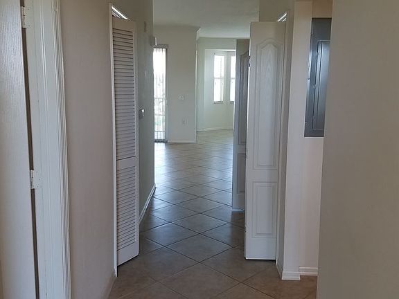 3rd image of 8470 Kingbird Loop APT 1043
