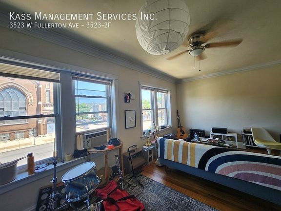 4th image of 3523 W Fullerton Ave #2F