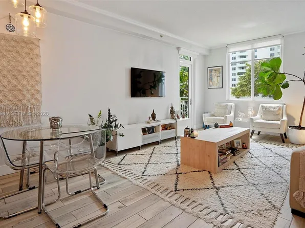 1 Century Ln APT 303, Miami Beach, FL 33139