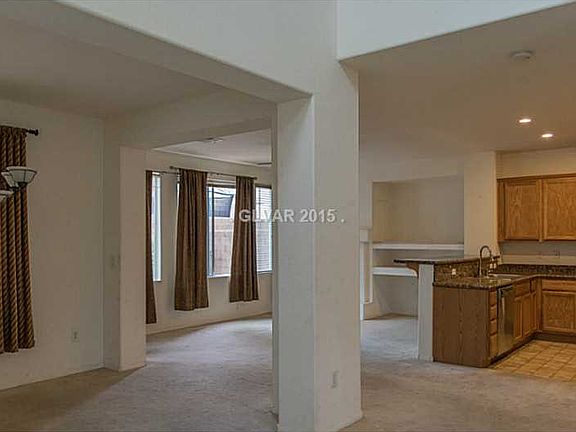 4th image of 9119 Black Maple Ave