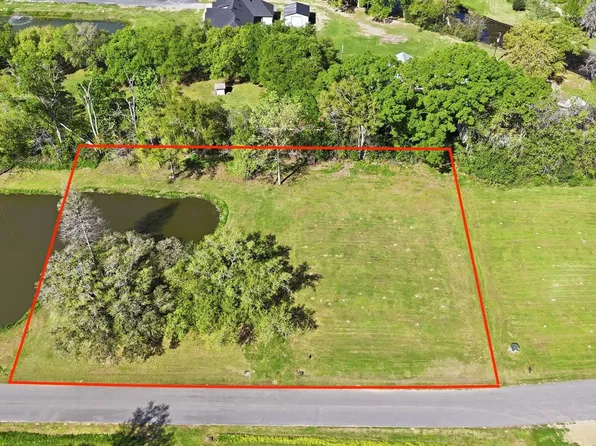 10311 Bayou Xing, Saint Amant, LA 70774