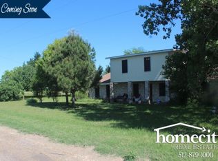 1890 Samsung Hwy, Taylor, TX 76574