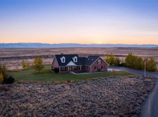 105 Oasis Dr, Riverton, WY 82501