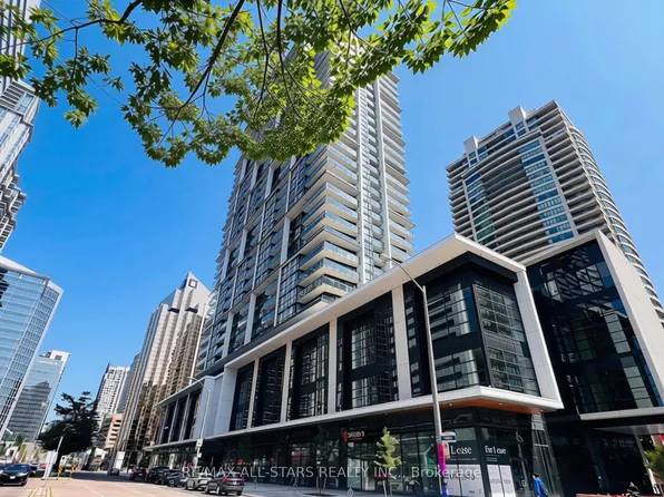 4955 Yonge St #1609, Toronto, ON M2N 5N6