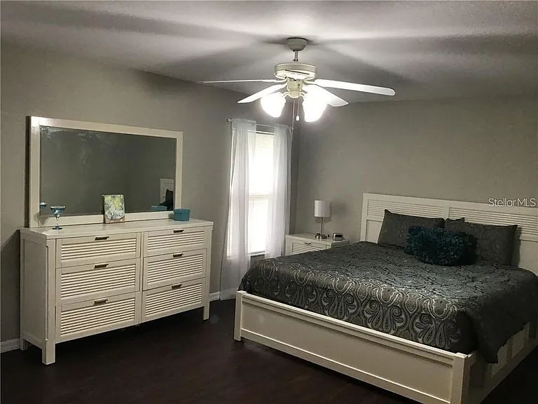 2091 Snowflake Ln — Photo 10