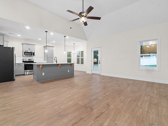 3rd image of 487 Autumnwood Farms Lot 487