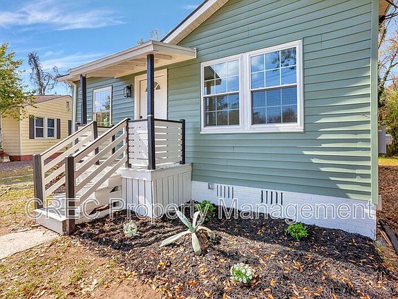 2nd image of 2642 Ferrara Dr