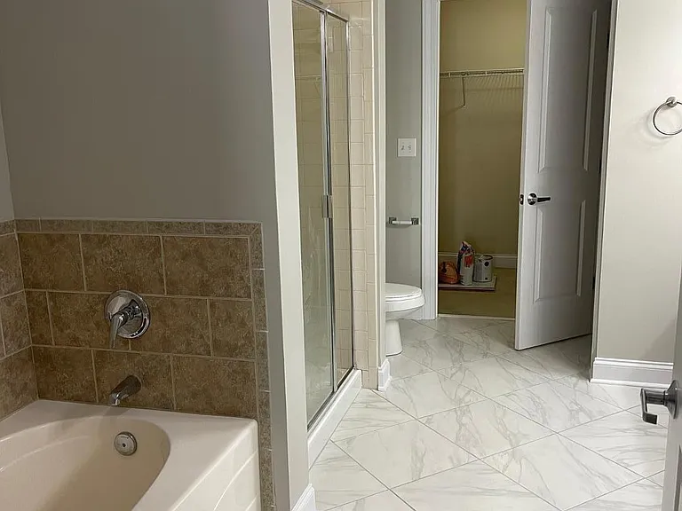 222 Glenwood Ave #308 — Photo 11