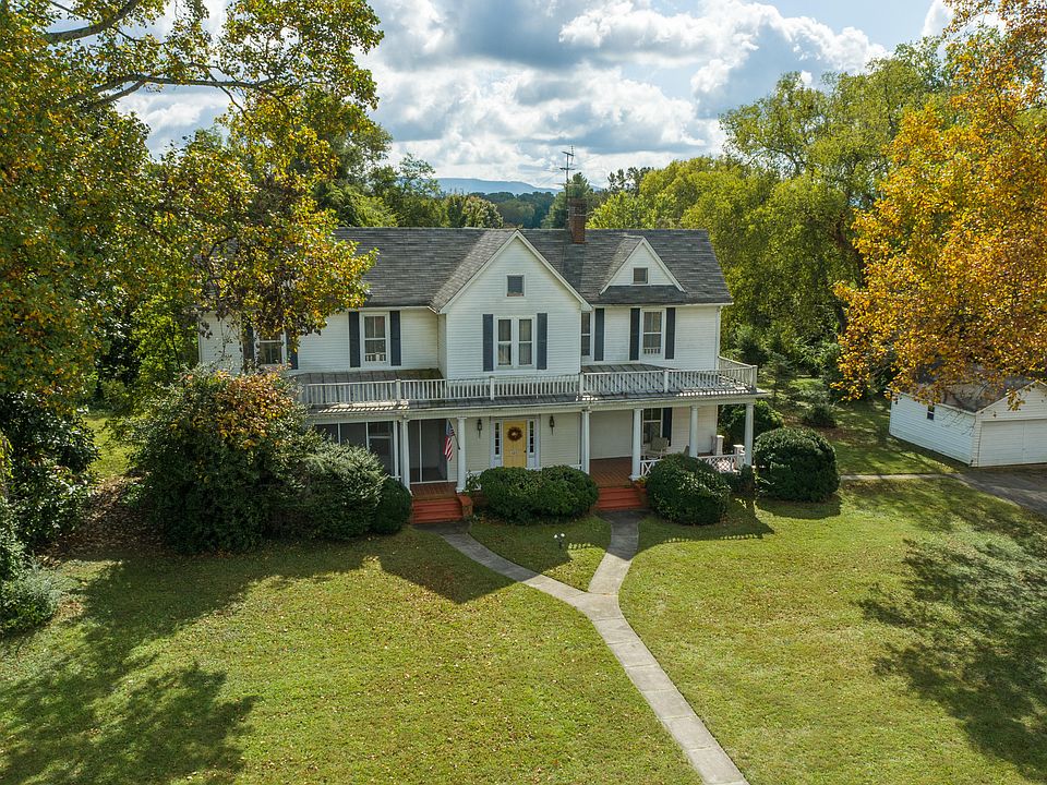 1st image of 400 Indiana Ave