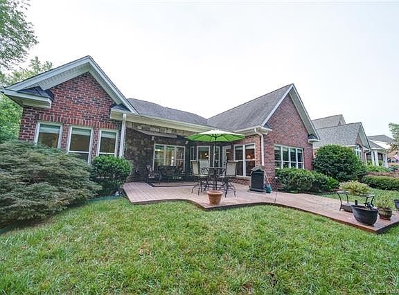 5th image of 7903 Ballentrae Pl