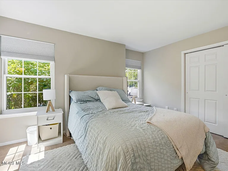 17 Hackamore Ct — Photo 7