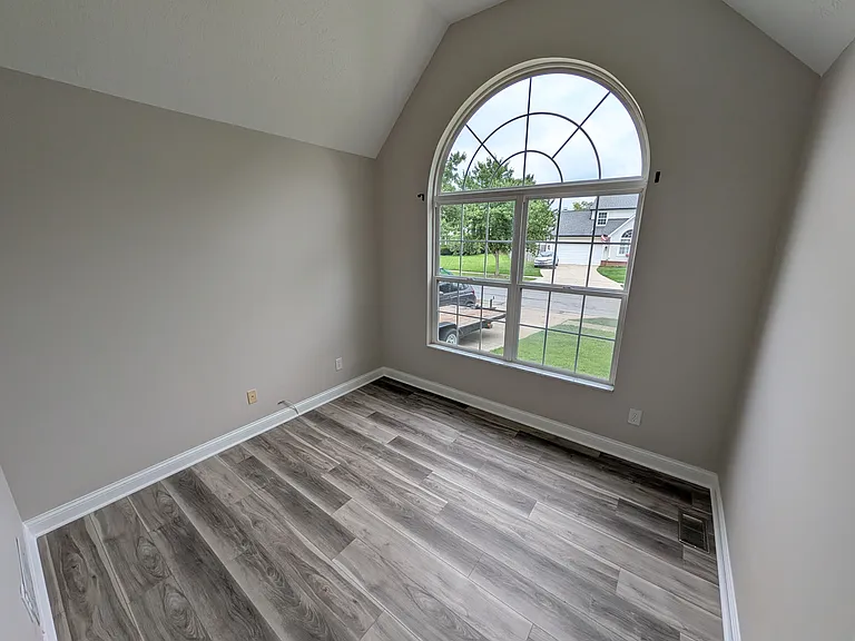 253 Dewfall Dr — Photo 11