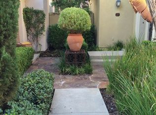 27 Bower Tree, Irvine, CA 92603