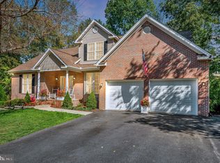 10219 Colechester St, Fredericksburg, VA 22408