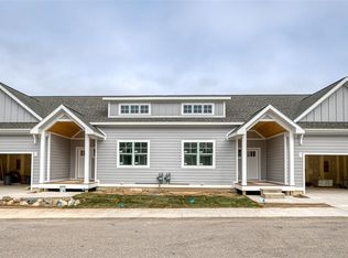 1334 Hillside Terrace Dr #34-B, Traverse City, MI 49696