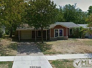 1233 Ralph St, Grand Prairie, TX 75051