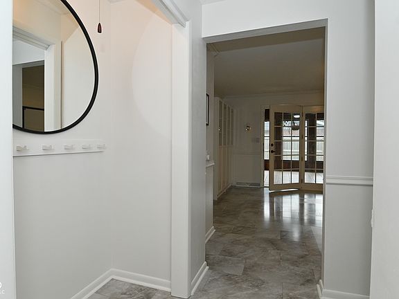 3rd image of 3435 Heritage Rd