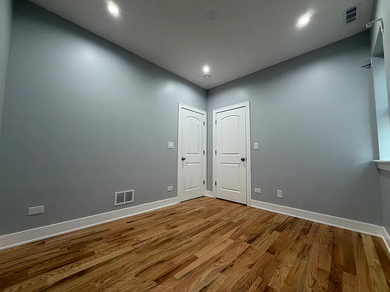 2416 W Gladys Ave #2 — Photo 8