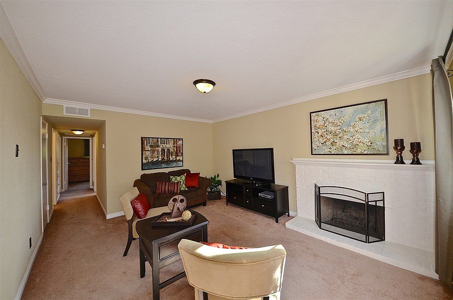 1st image of 3152 Rocky Mountain Dr