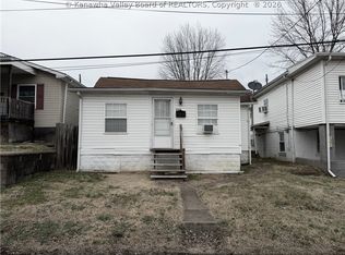 228 W Virginia Ave, Dunbar, WV 25064