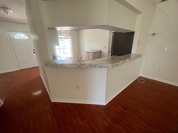 3rd image of 3757 Country Ln