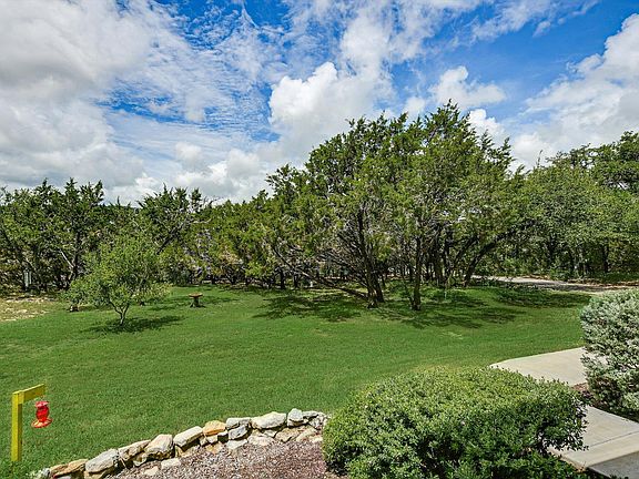 4th image of 520 Murphy Drive