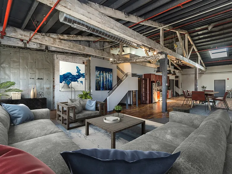 Berks Warehouse — Photo 12