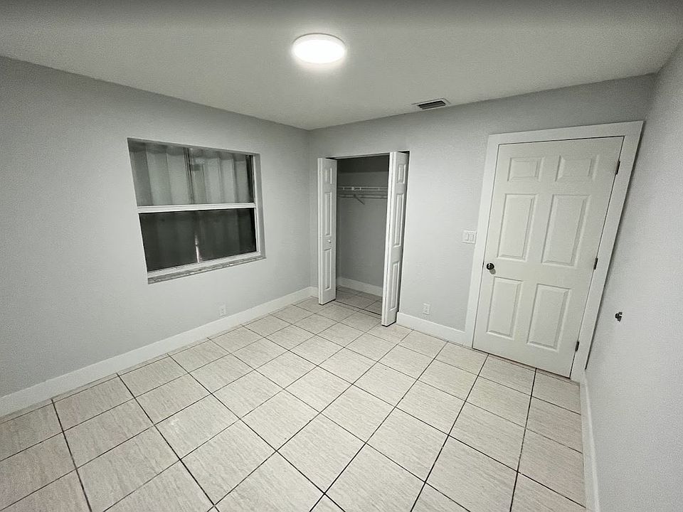 2nd image of 1223 NW 29th Ave Unit B