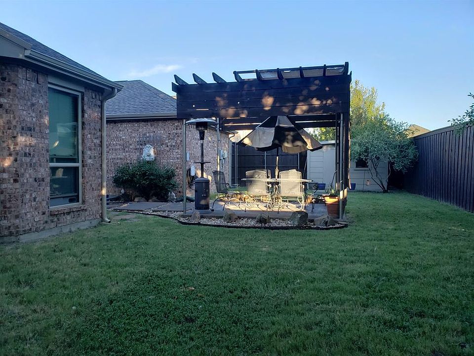 1st image of 1413 Grimes Dr