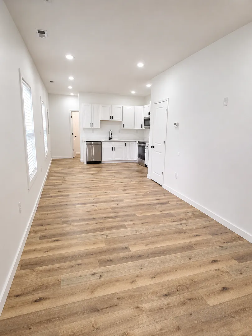 Brand-New 2-Bedroom Home with Modern Finishes in Crossville — Photo 2