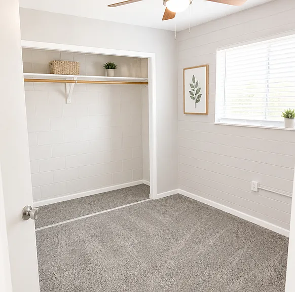 561 S Meridian Rd #1 — Photo 3