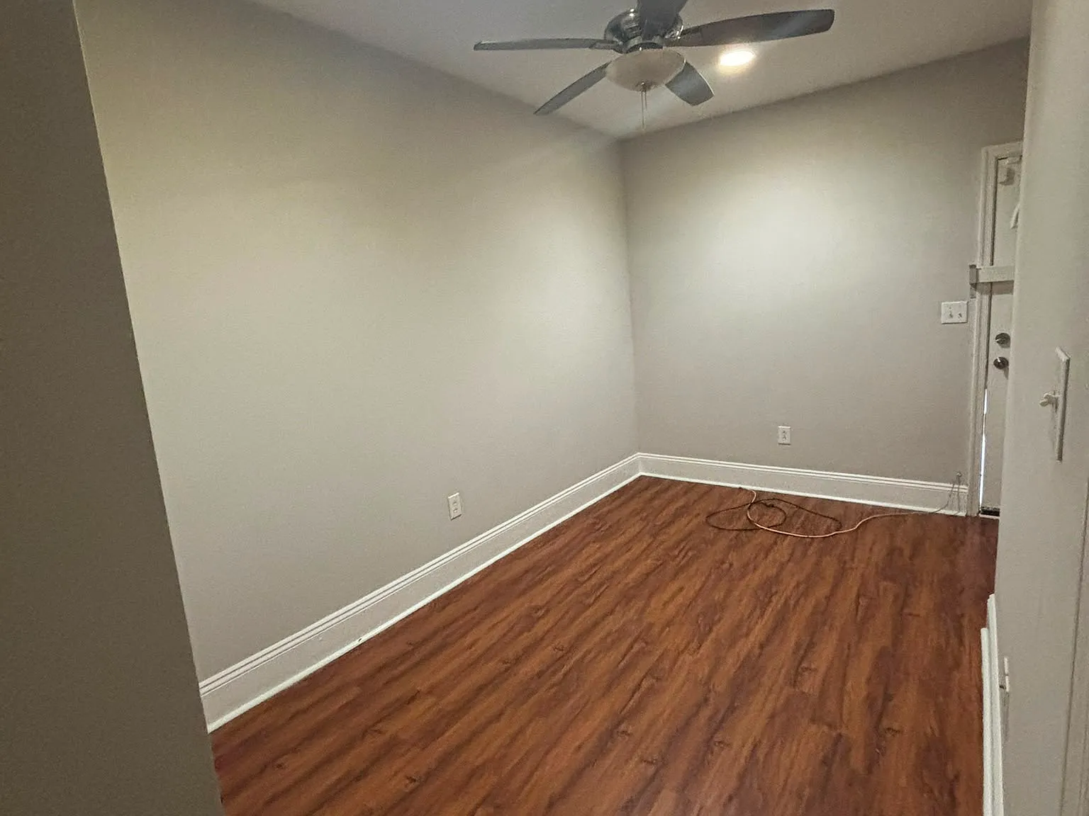 3 bed, 1200 sqft, $1,500 — Photo 4