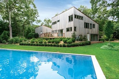 1st image of 86 Peconic Hills Dr