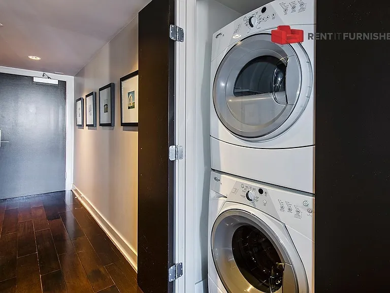 1055 Richards St #1603 — Photo 7